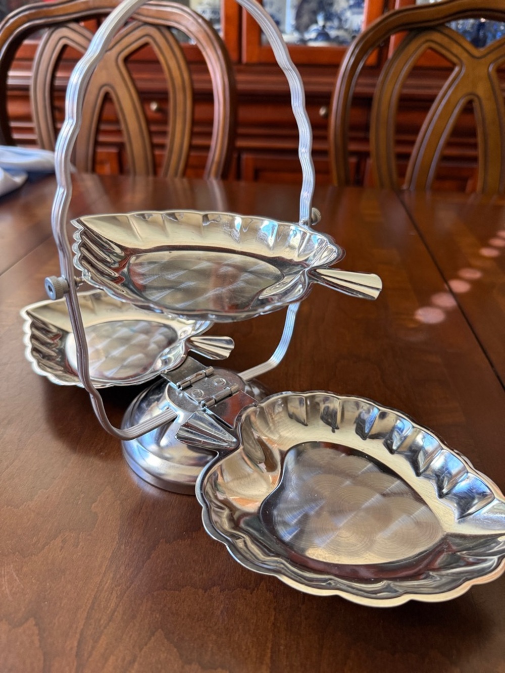 VTG MCM 3-Tiered Folding dessert snack Server Hong-Kong chrome color LEAF tray - Picture 5 of 9